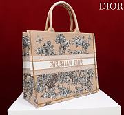 Dioriviera Large Dior Book Tote Beige and White Toile de Jouy Palms Embroidery - 42x35x18.5cm - 4