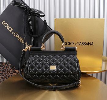 Dolce & Gabbana Small Sicily Handbag Black - 19x13x6cm