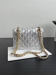 Chanel Mini Flap Bag Metallized Braided Calfskin & Gold Tone Metal Silvery - 19x13x5.5cm - 4