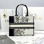 Medium Dior Book Tote Multicolor Dior Pivoine Embroidery - 36x27.5x16.5cm - 6