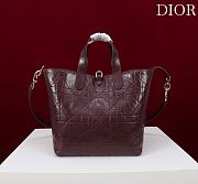 Medium Dior Toujours Vertical Tote Bag Plum Macrocannage Crinkled Calfskin - 23x24x16cm - 5