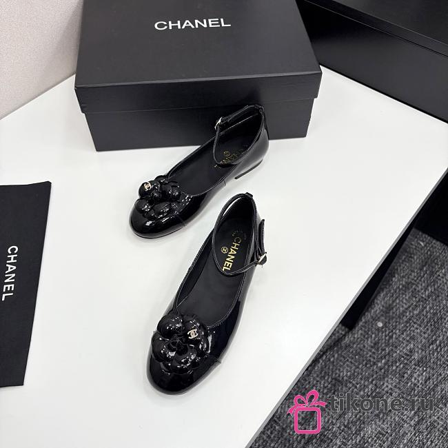 Chanel Ballet Flats Patent Calfskin Black - 1