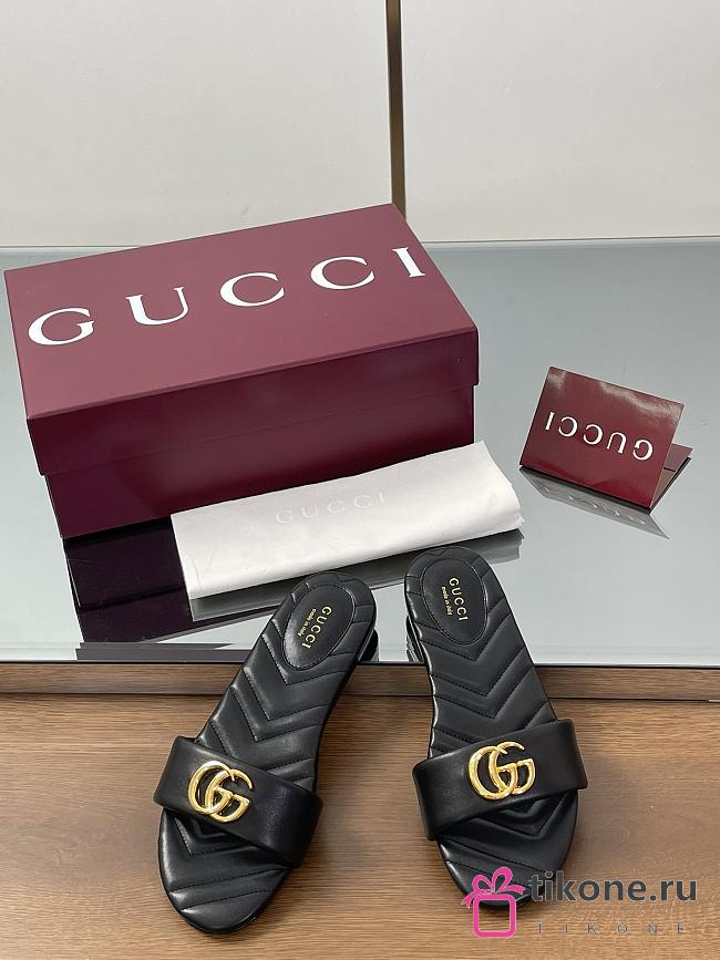 Gucci Slide Sandal With Doube G In Black Leather - 1