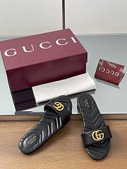 Gucci Slide Sandal With Doube G In Black Leather - 5