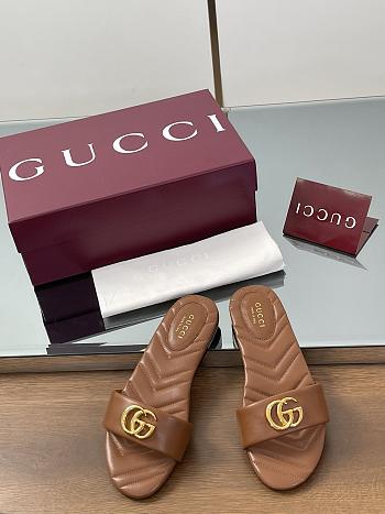 Gucci Slide Sandal With Doube G In Brown Leather