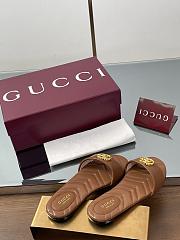 Gucci Slide Sandal With Doube G In Brown Leather - 3