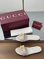 Gucci Slide Sandal With Doube G In White Leather - 3