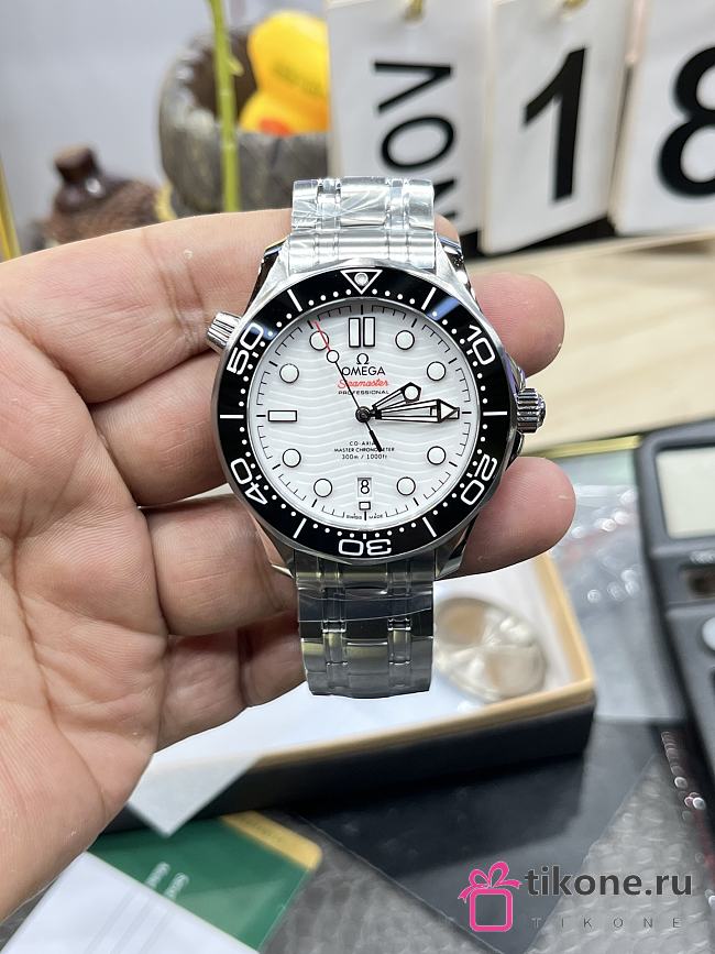 Omega Diver 300M Watches Seamaster 42mm White - 1