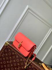 LV Wallet On Chain Bloom M14548 - 20x11.5x4cm - 5