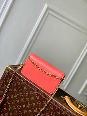 LV Wallet On Chain Bloom M14548 - 20x11.5x4cm - 3