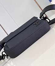 LV Aerogram Pilot Wearable Wallet Black M83563 - 20x12x5.5cm - 6