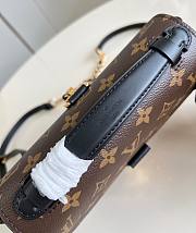 LV Pochette Metis Backpack M11941 - 20x17x7cm - 5