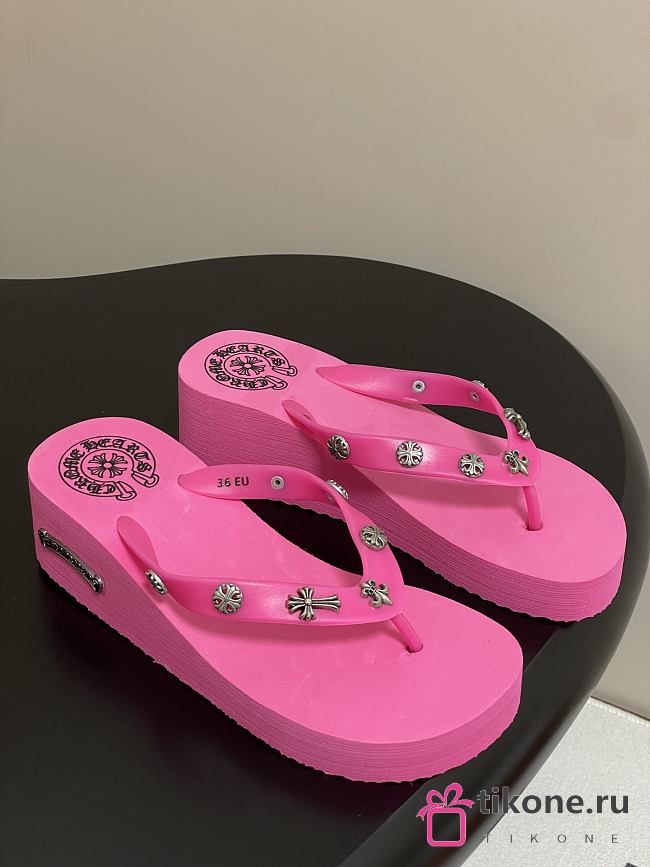 Chromehearts Studded Flip-Flops Pink - 1