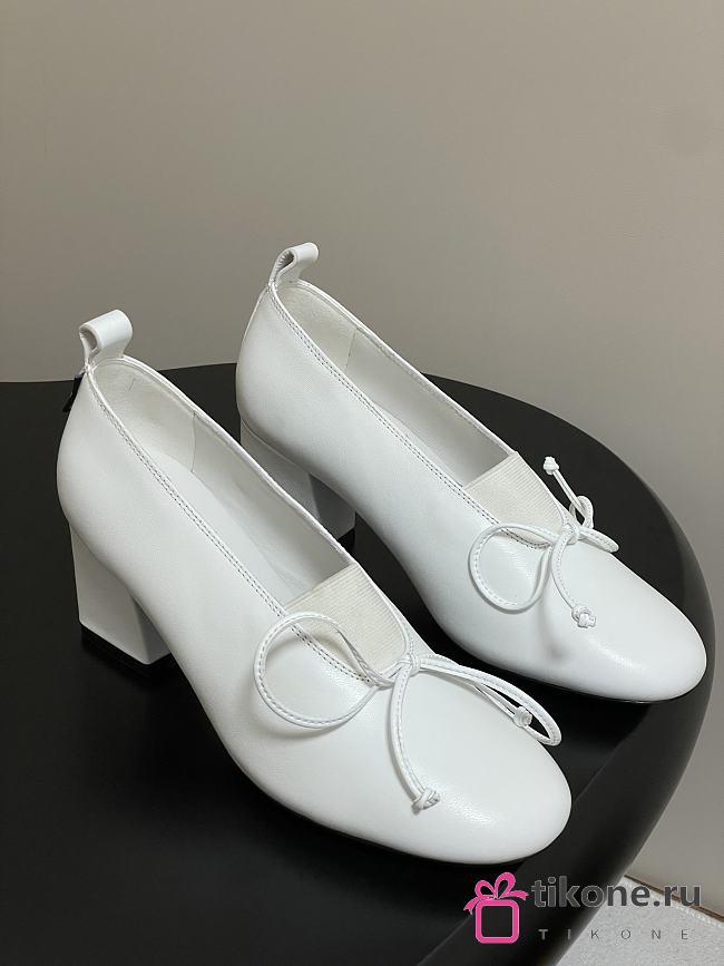 Miumiu Square Toe Heel Pumps In White - 1