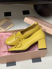 Miumiu Square Toe Heel Pumps In Yellow - 4