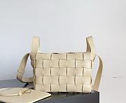 Bottega Veneta Bowling Cassette Woven Leather Bag Light Beige - 22x16x13cm - 2