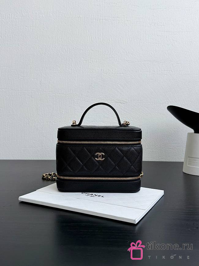 Chanel Long Vanity With Chain Grained Calfskin & Gold-Tone Metal Black -  17x13x9cm - 1