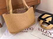 Valentino Garavani Viva Superstar Medium Shopping Bag In Raffia - 37x24x9cm - 5