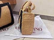 Valentino Garavani Viva Superstar Small Shopping Bag In Raffia - 26x18x7cm - 4