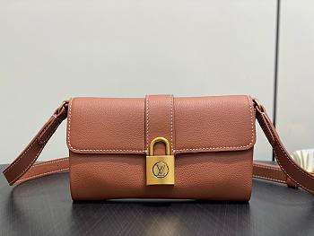 LV Wallet On Chain Low Key Cognac Brown M12147 - 22x13x3.5cm