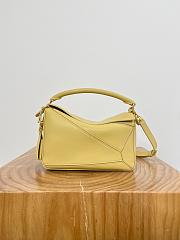 Loewe Small Featherlight Puzzle Bag In Nappa Lambskin Yellow - 24x16.5x10.5cm - 1