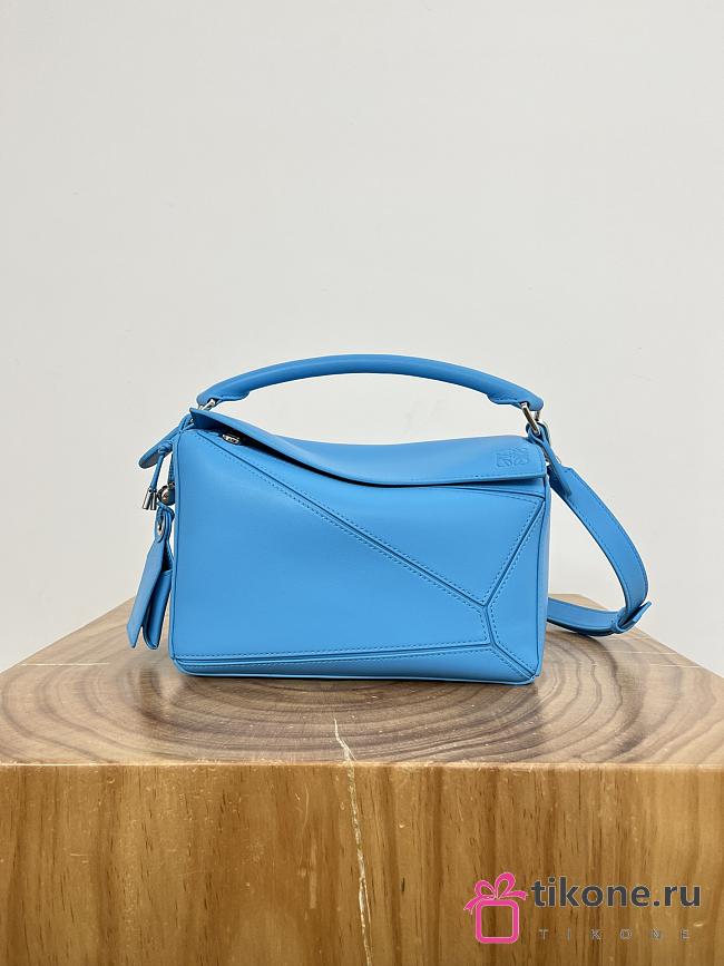 Loewe Small Featherlight Puzzle Bag In Nappa Lambskin Blue - 24x16.5x10.5cm - 1