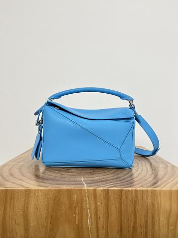 Loewe Small Featherlight Puzzle Bag In Nappa Lambskin Blue - 24x16.5x10.5cm