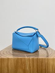 Loewe Small Featherlight Puzzle Bag In Nappa Lambskin Blue - 24x16.5x10.5cm - 5