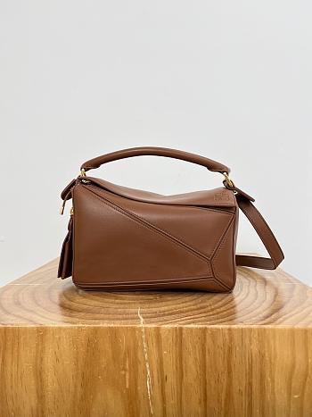Loewe Small Featherlight Puzzle Bag In Nappa Lambskin Brown - 24x16.5x10.5cm