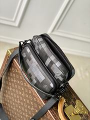 LV Nil Messenger Damoflage Black Canvas M14988 - 25x17.5x11cm - 2