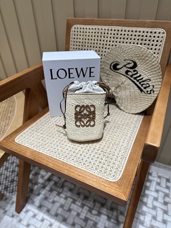Loewe Square Pocket In Iraca Palm And Calfskin Natural/Tan - 22x14x6cm
