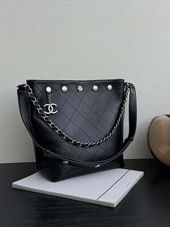 Chanel Large Bucket Bag Shiny Lambskin & Silver Tone Metal Black - 31x28x15cm
