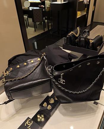 Chanel Large Bucket Bag Shiny Lambskin Black 
