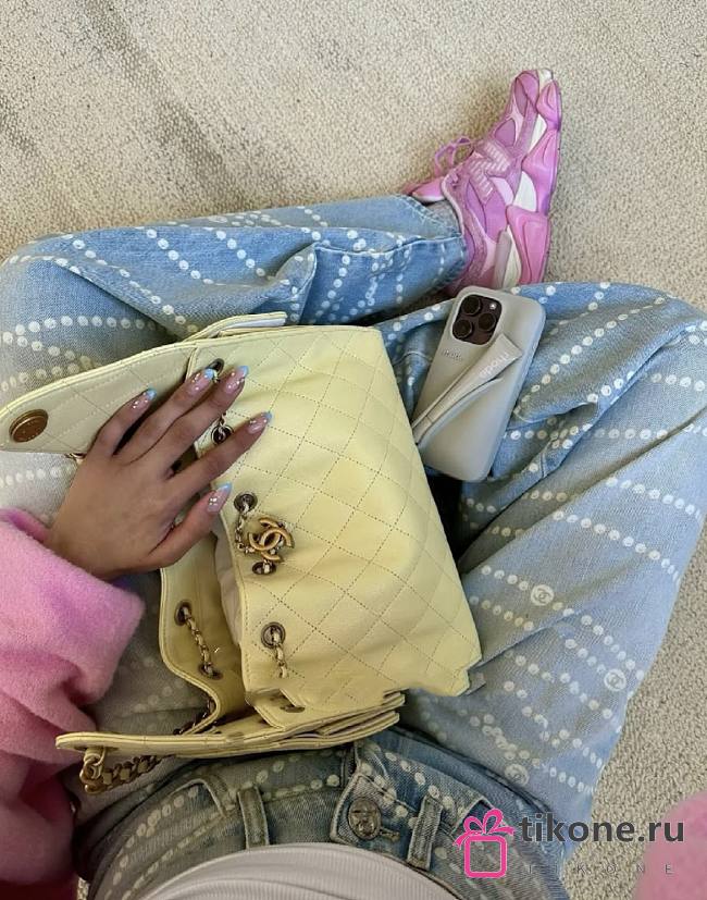 Chanel 25 Handbag Small Grained Calfskin Gold Tone Metal Light Yellow - 1