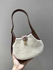 Loro Piana Small Bobbin Bag Silk Cashmere Natural Caramel - 19x6x16cm - 5