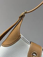 Loro Piana Small Bobbin Bag Calfskin Whisper White Wheat Bran - 19x6x16cm - 2
