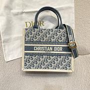 Small Dior Book Tote Blue Dior Oblique Chambray Embroidery and Latte Calfskin - 26.5x22x14cm - 1
