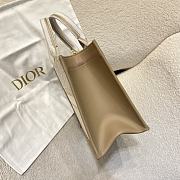 Small Dior Book Tote Natural Dior Oblique Embroidery and Calfskin - 26.5x22x14cm - 6