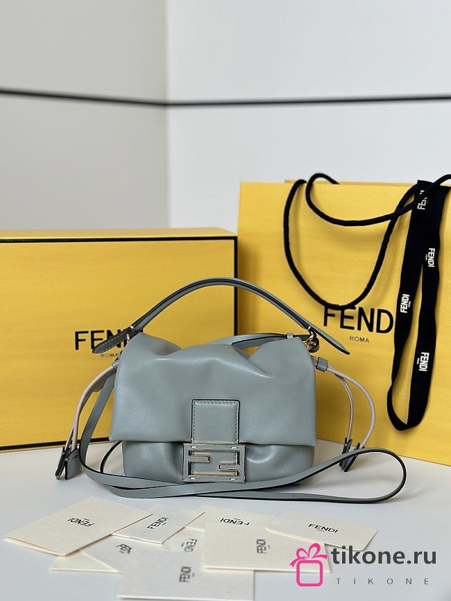 Fendi Mamma Baguette Small Matcha Green Nappa Leather Mini Bag - 16x13x10cm - 1