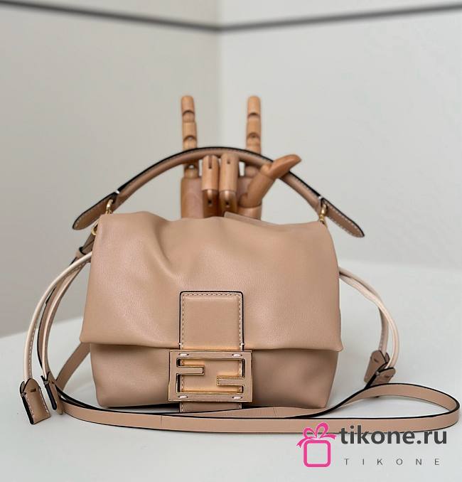 Fendi Mamma Baguette Small Beige Nappa Leather Mini Bag - 16x13x10cm - 1