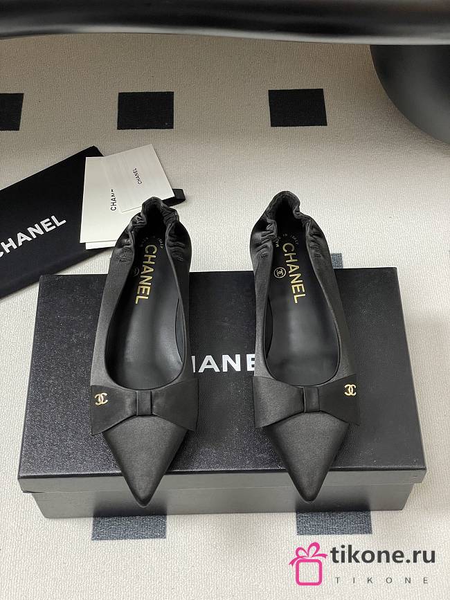 Chanel 25 Ballet Flats Silk Satin Black - 1