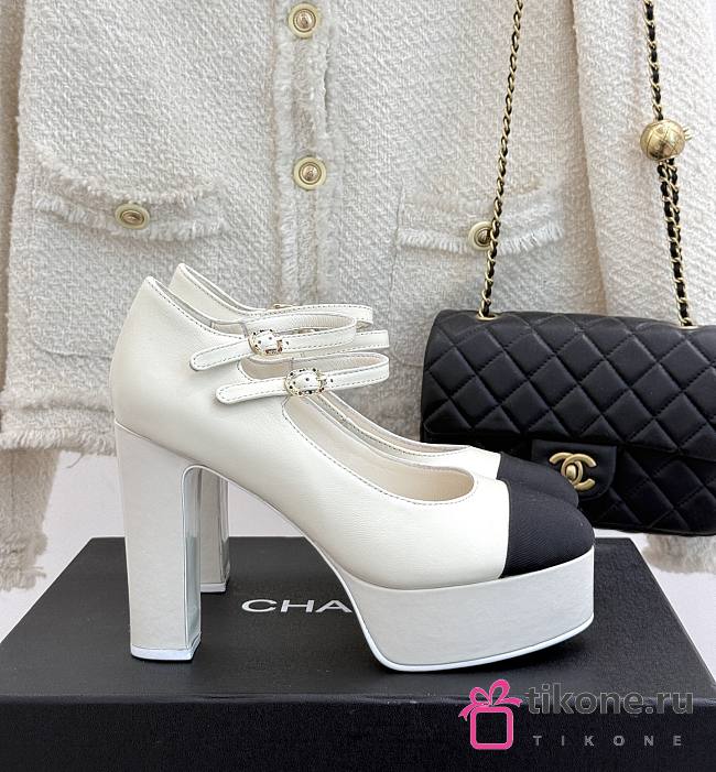 Chanel Mary Janes Lambskin Grosgrain White Black 12.5cm - 1