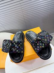 LVxTM Pool Pillow Flat Comfort Mule Multicolored Nylon Black 1AGVRB - 1