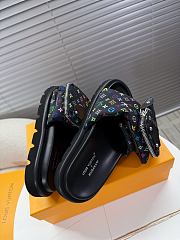 LVxTM Pool Pillow Flat Comfort Mule Multicolored Nylon Black 1AGVRB - 2