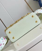 LVxTM Capucines Mini Vert d’Eau Taurillon Leather Green M14101 - 21x14x8cm - 4