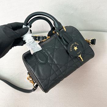 Dior Groove 20 Bag Black Macrocannage Calfskin - 20.5x13.5x12cm