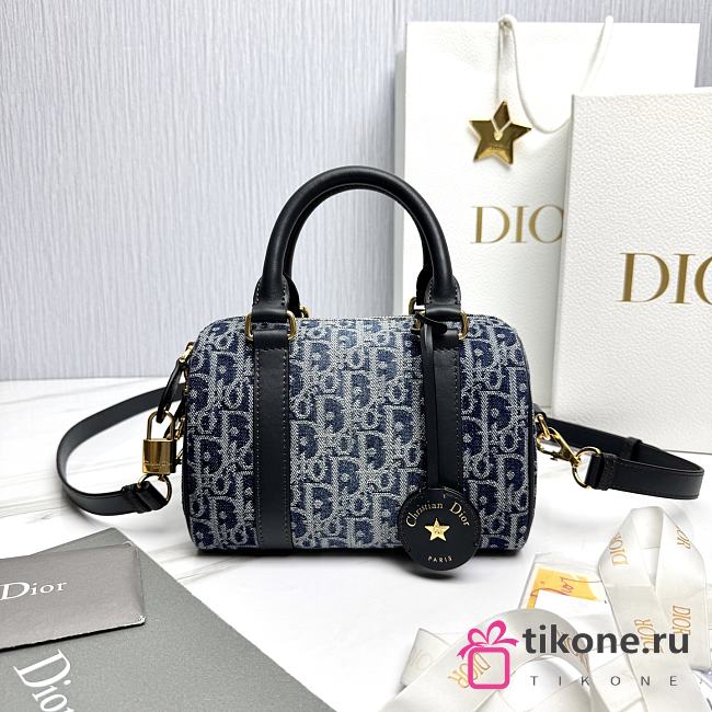 Dior Groove 20 Bag Blue Denim Dior Oblique Jacquard - 20.5x13.5x12cm - 1
