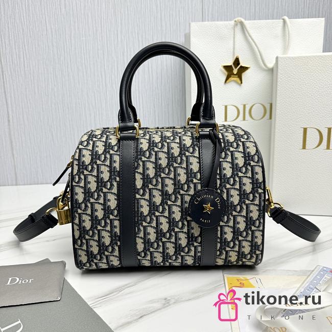 Dior Groove 25 Bag Blue Dior Oblique Jacquard - 25x19x16cm - 1