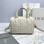 Dior Groove 25 Bag White Macrocannage Calfskin - 25x19x16cm - 5