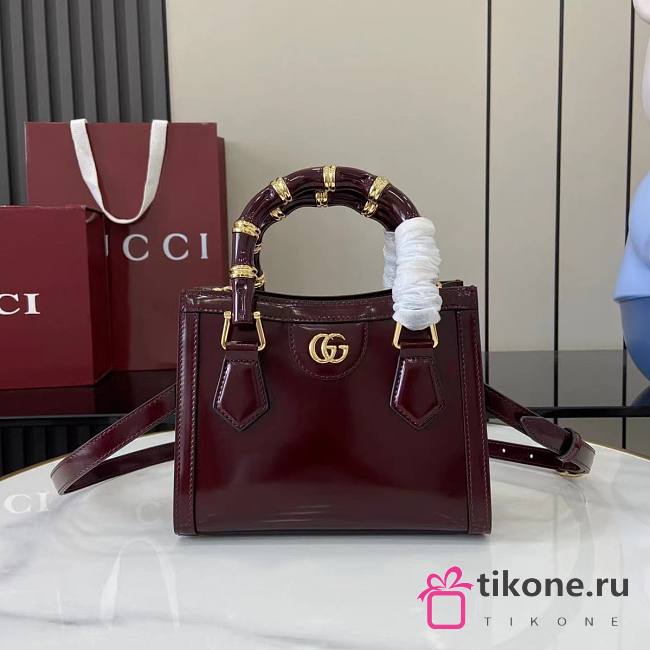 Gucci Diana Small Tote Bag In Rosso Ancora Red Leather - 20x16x10cm - 1